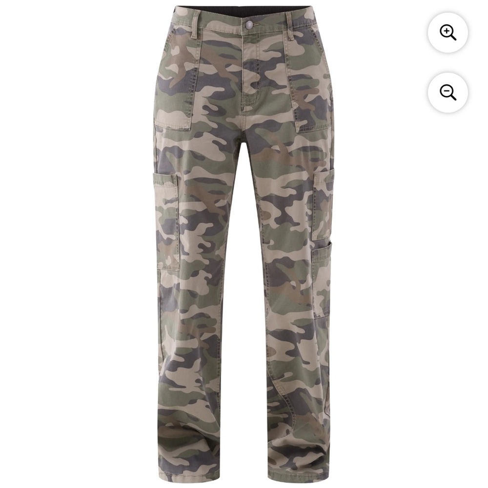Viral No Boundaries camo pants- always sold out